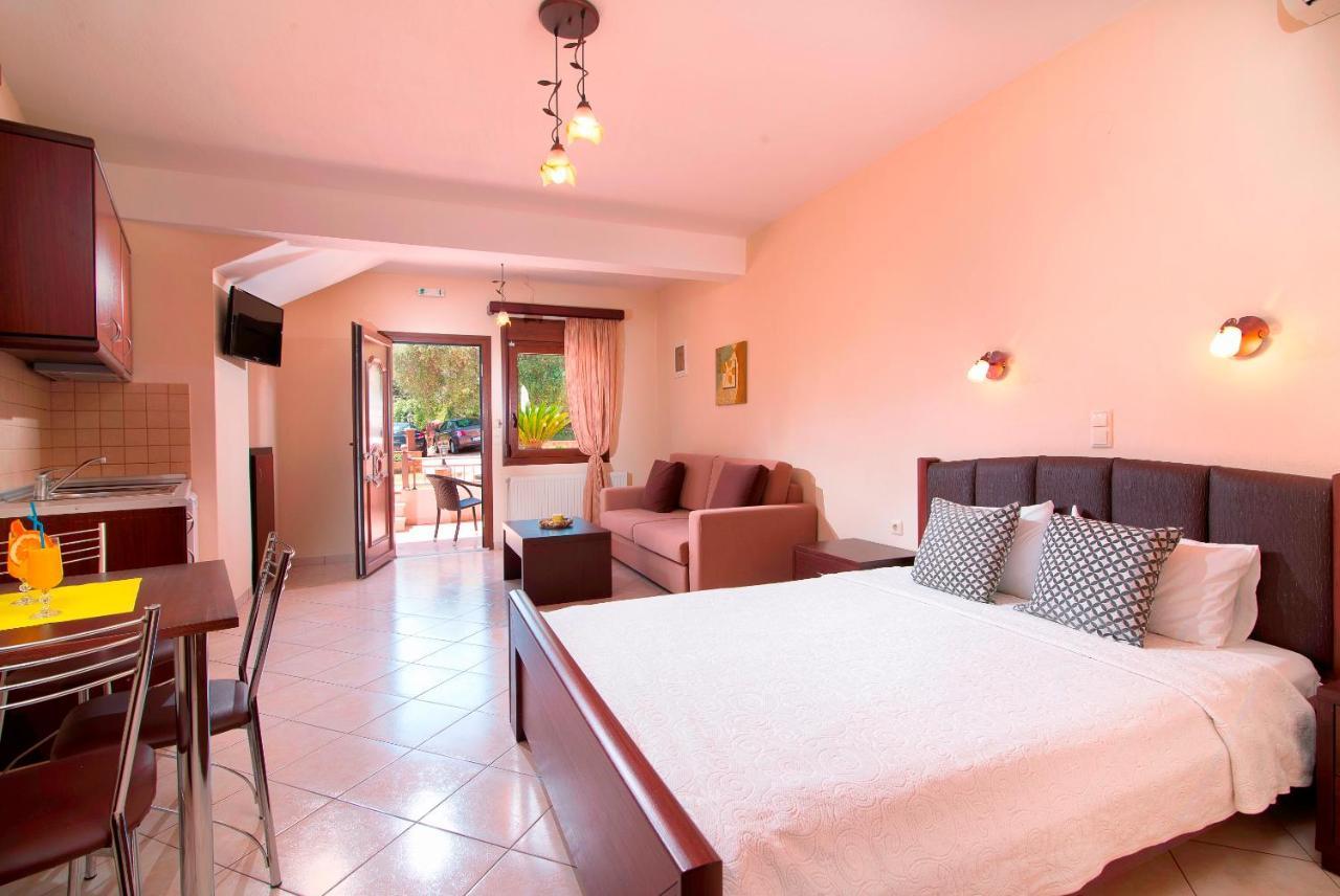 Elekon Apartments Chrysi Ammoudia Luaran gambar
