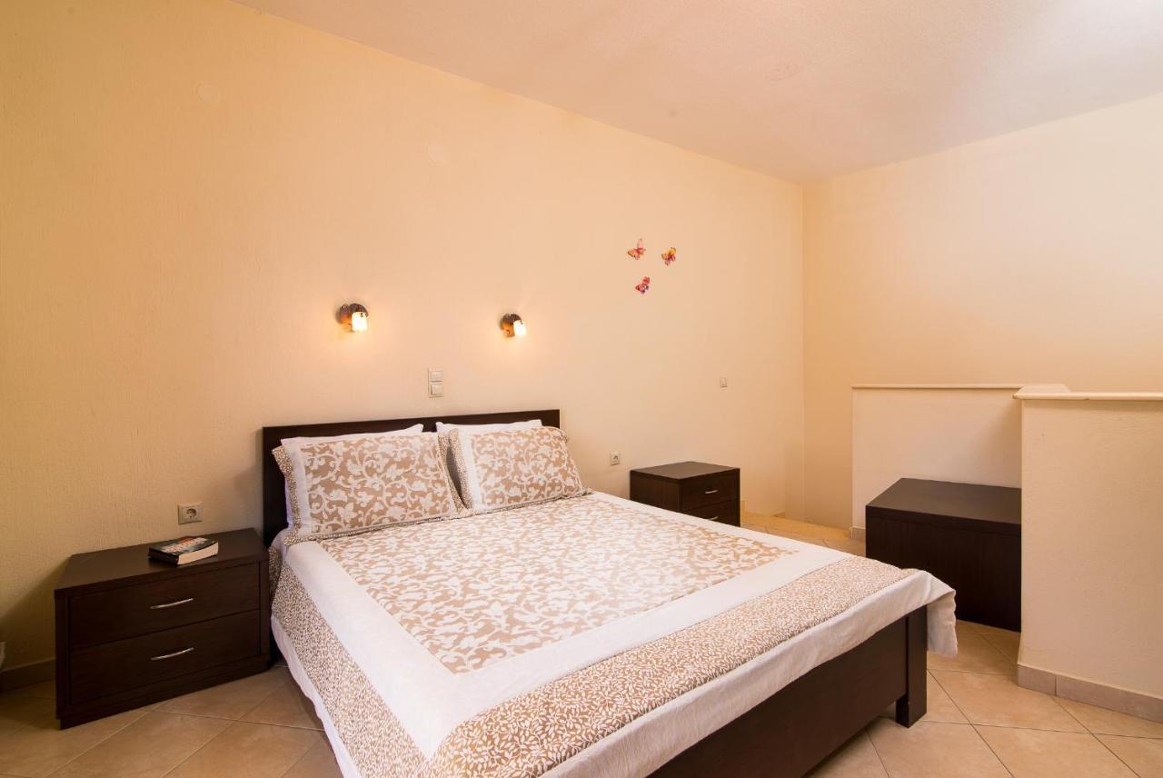 Elekon Apartments Chrysi Ammoudia Luaran gambar