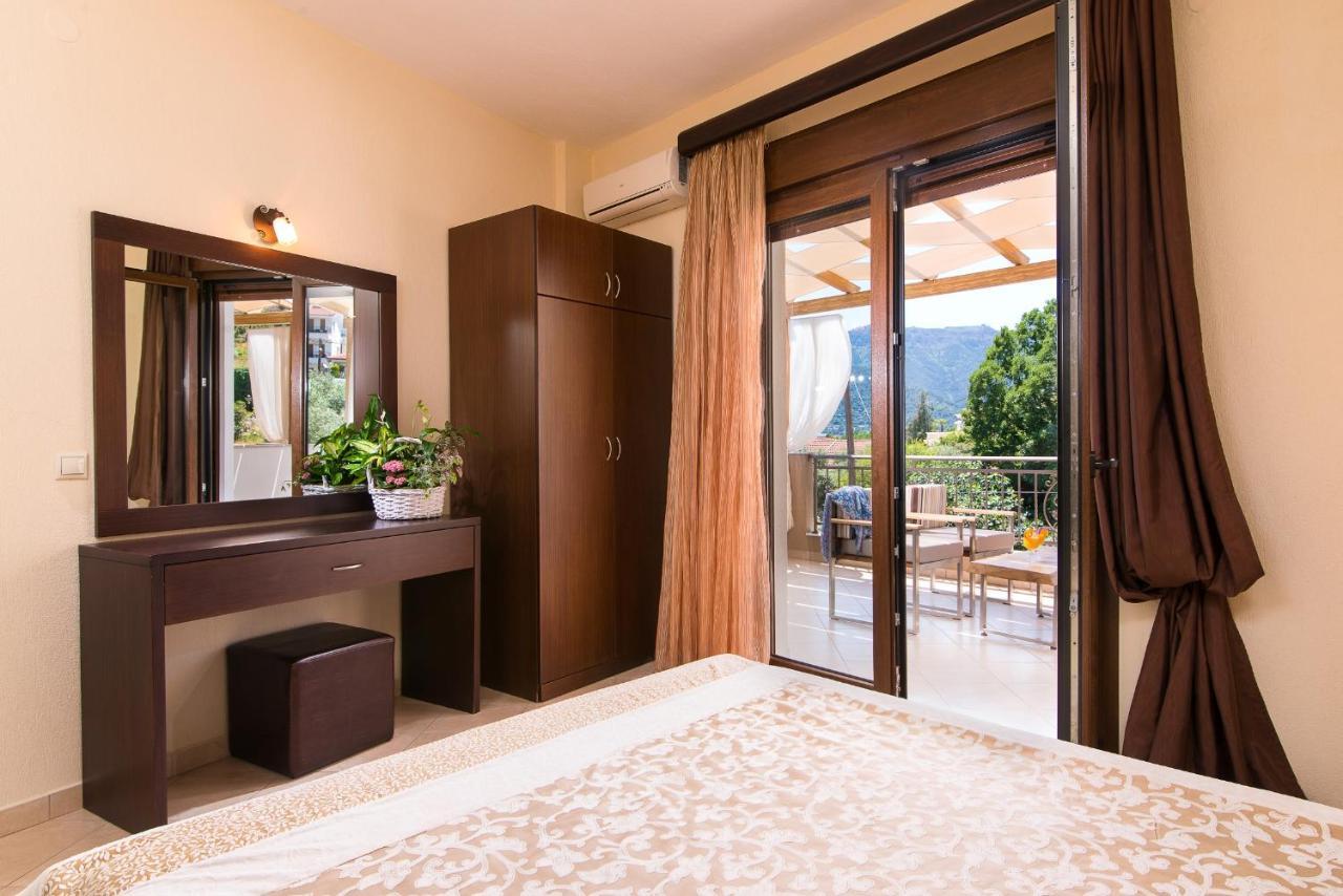 Elekon Apartments Chrysi Ammoudia Luaran gambar